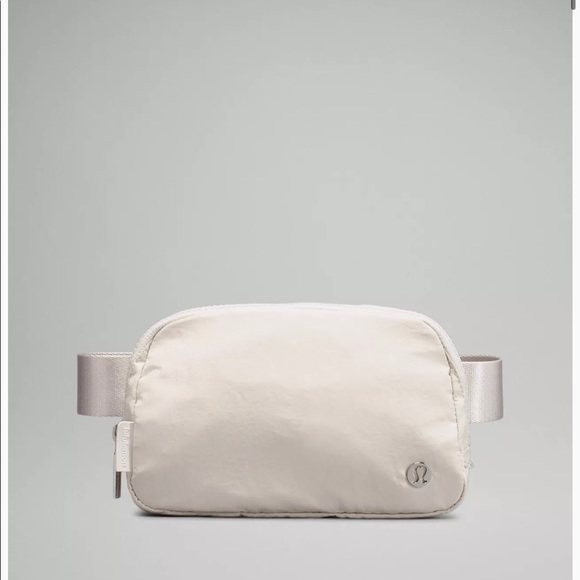 lululemon athletica Handbags - Lululemon Everywhere Belt Bag White Opal
